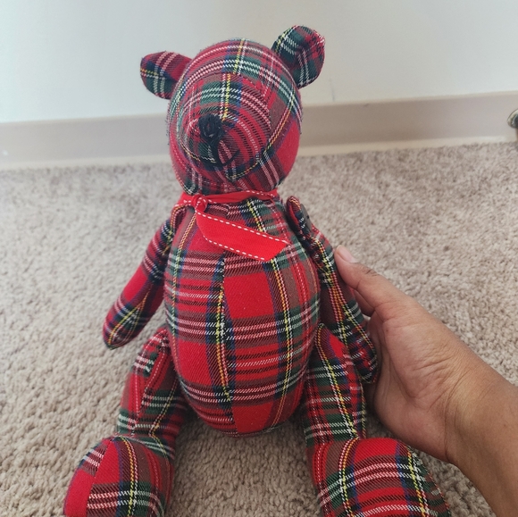 Hudson's bay (HBC) Christmas Teddy Bear - Picture 4 of 4